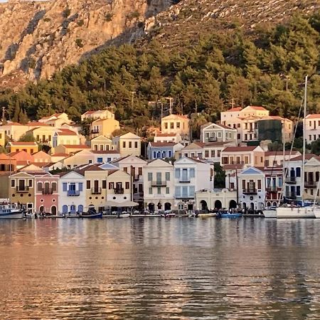 Chroma Kastellorizo Villa Meyísti Exteriör bild